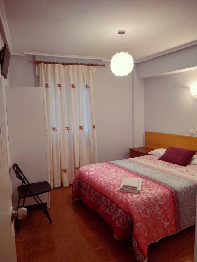 Pension El Puerto Santurtzi Ngoại thất bức ảnh